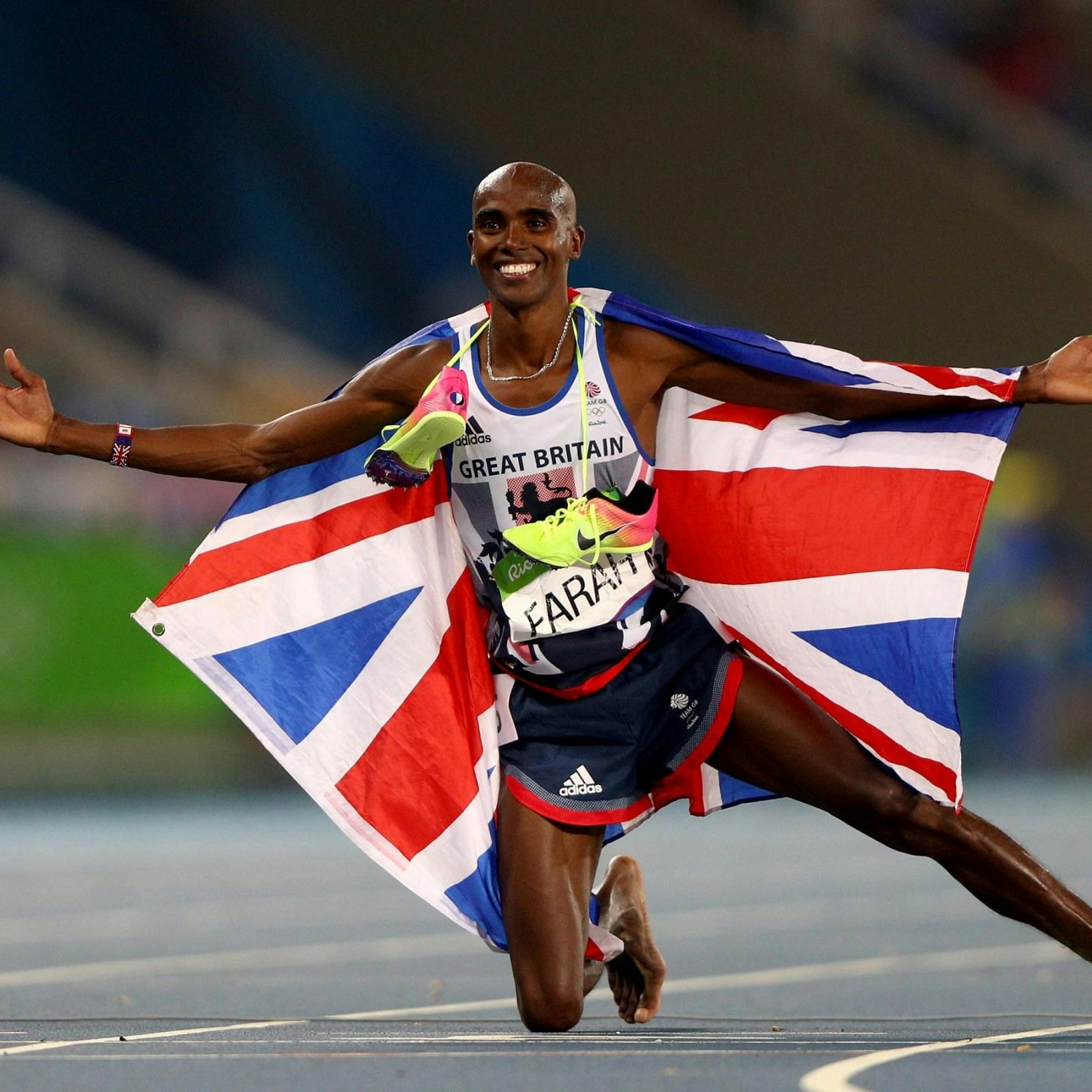 Mo Farah with flag