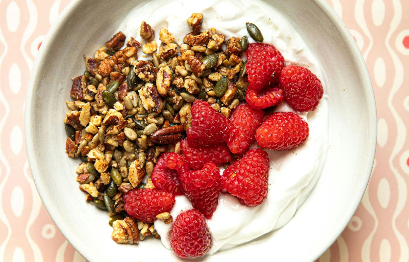 granola and yoghurt