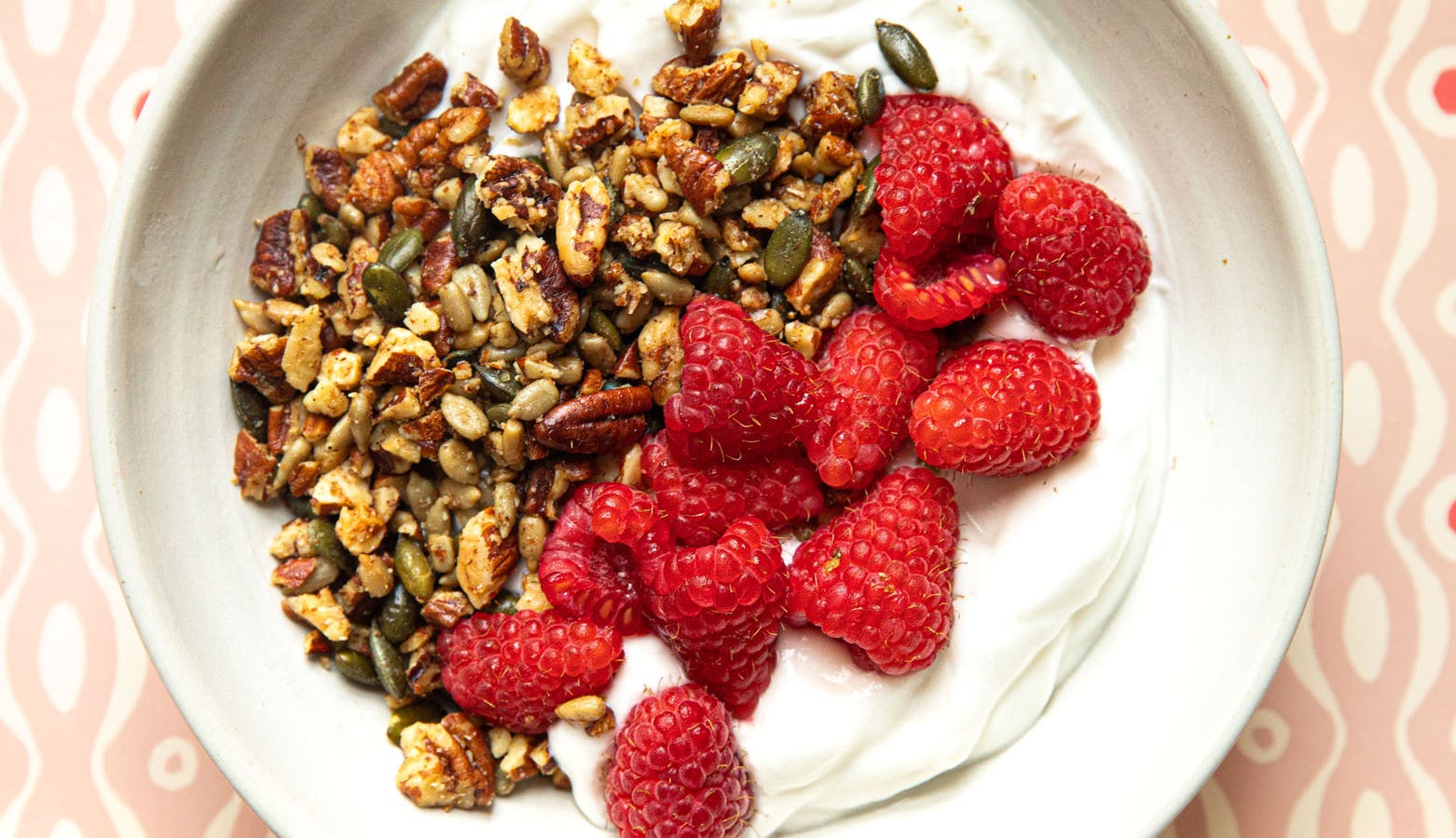 yoghurt and raspberries 