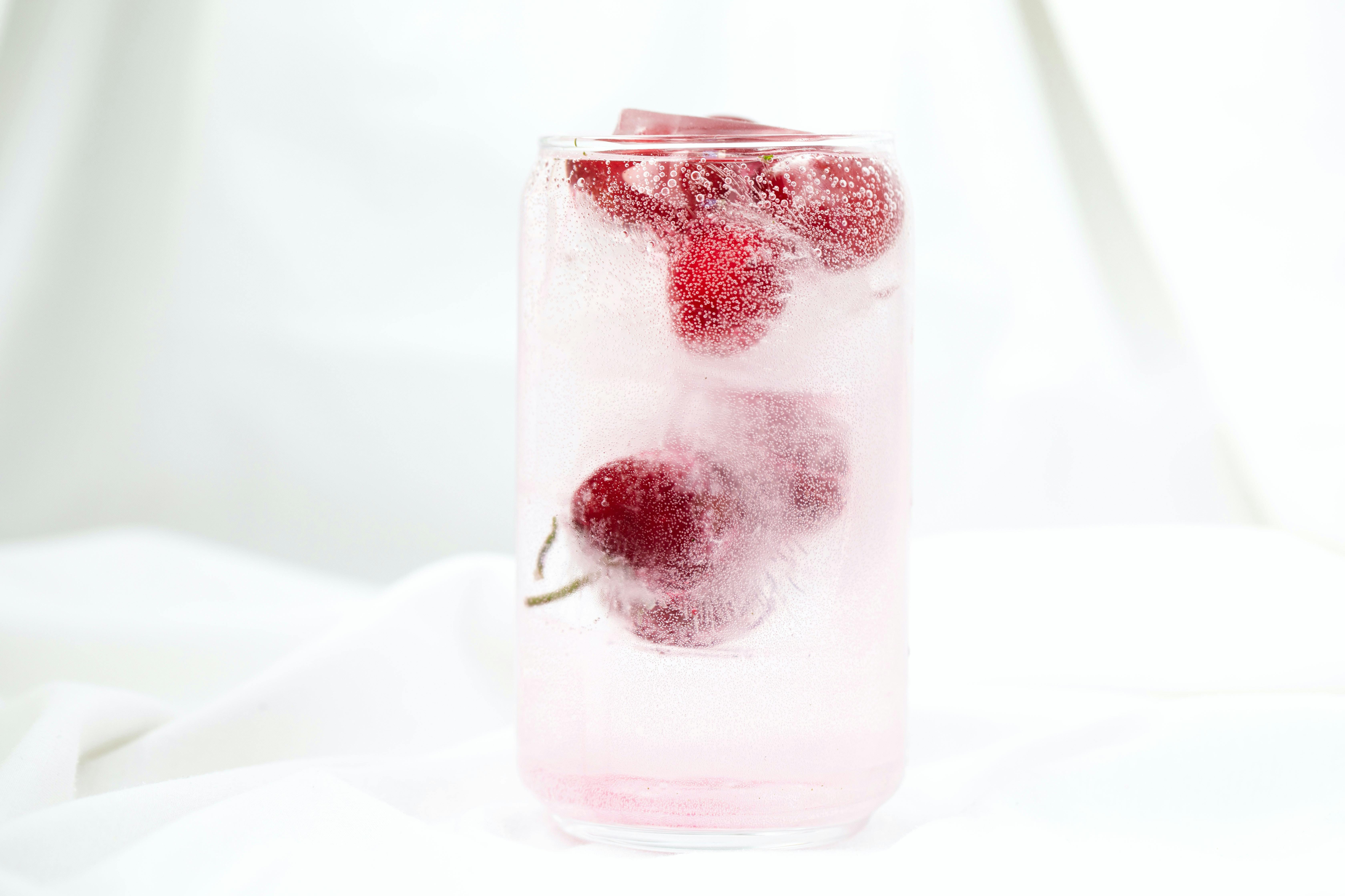 raspberry infused water