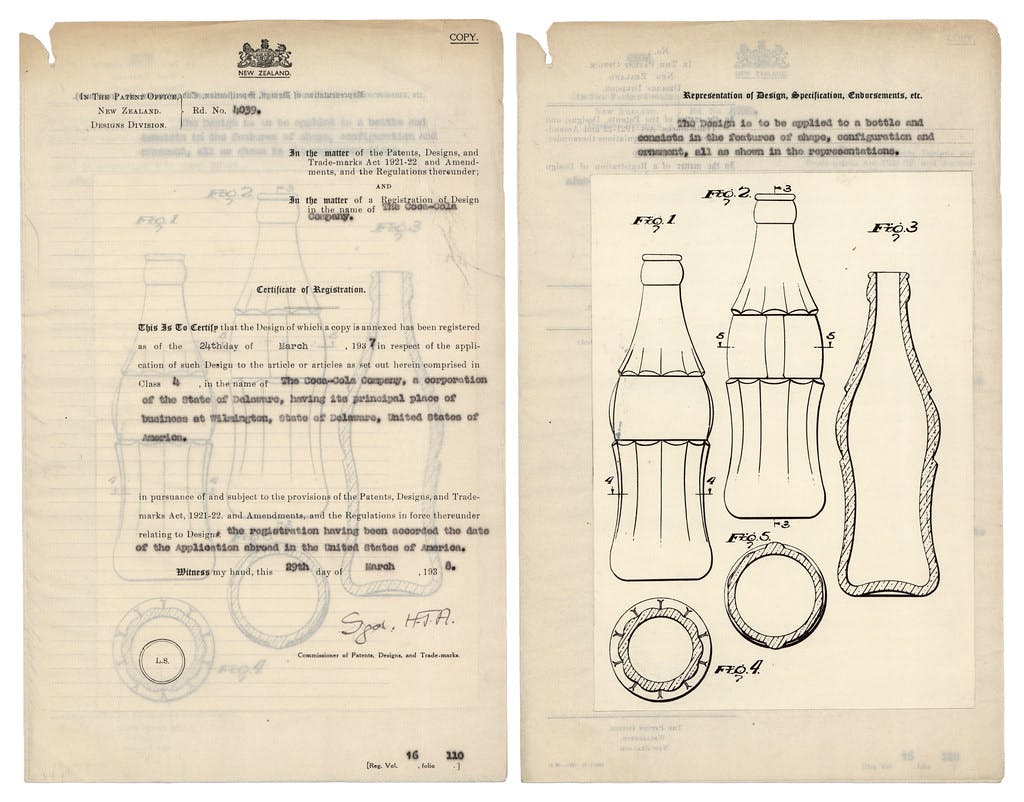 Old scientific drawings of Coca-Cola bottles 