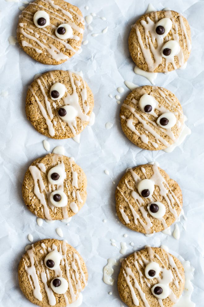 two lines of face cookies