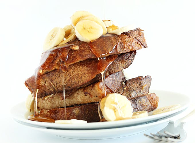 french toast with syrup 