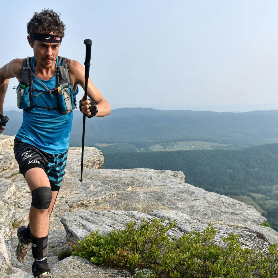 Scott Jurek mid run