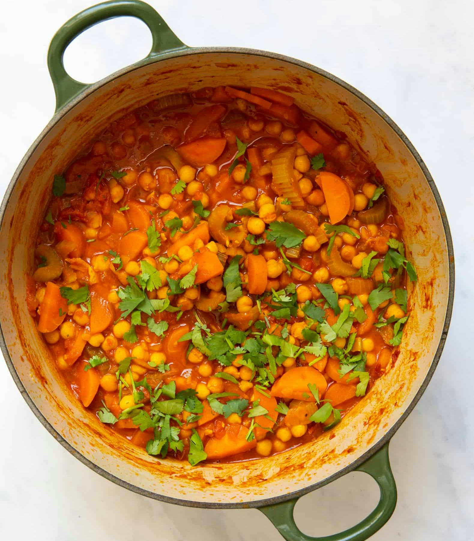 stew in pot