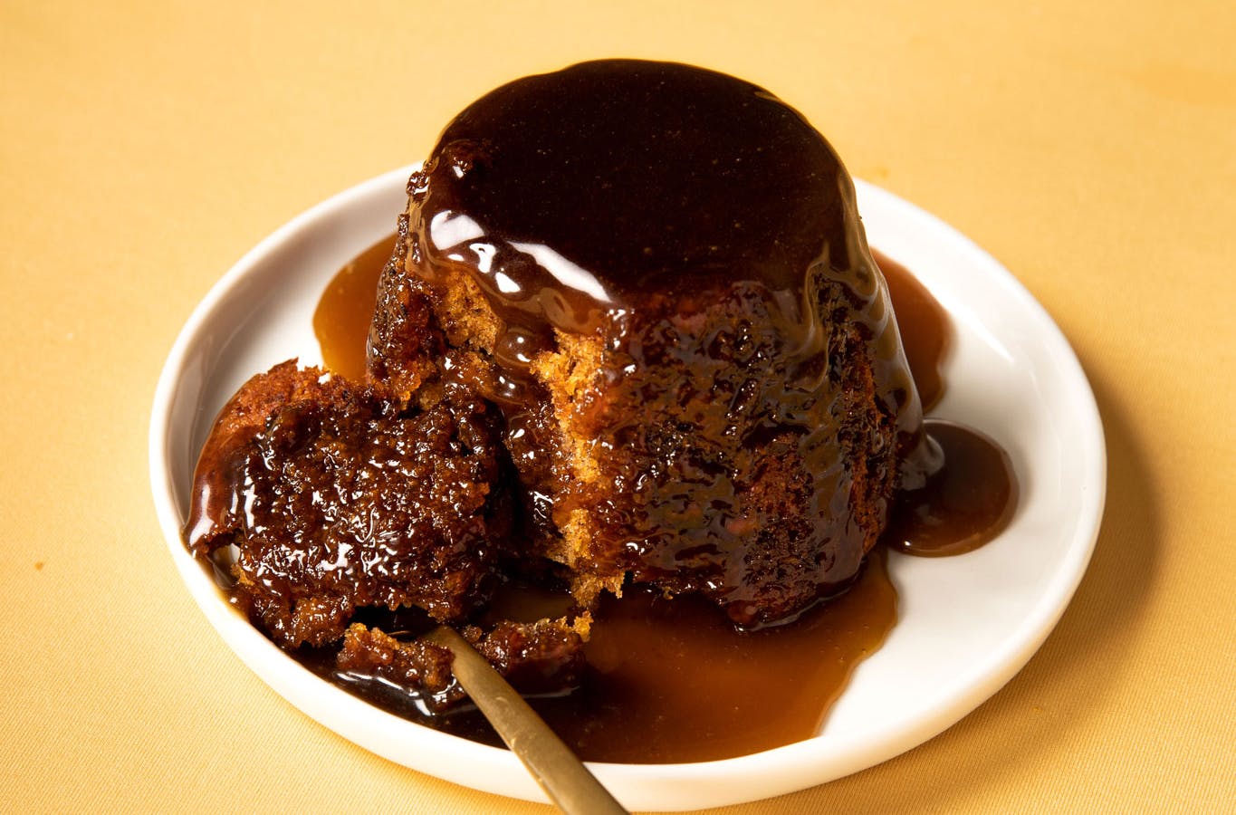 sticky toffee pudding