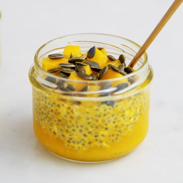 mango and chia pot