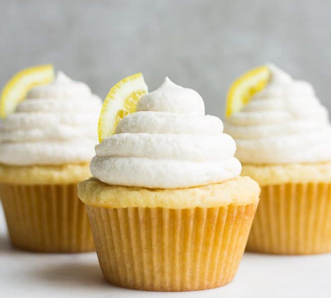 lemon cupcakes