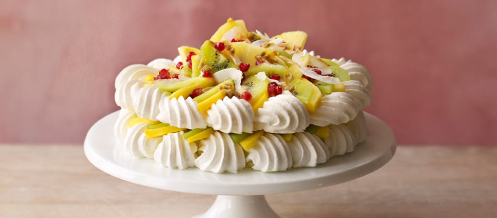 tropical pavlova