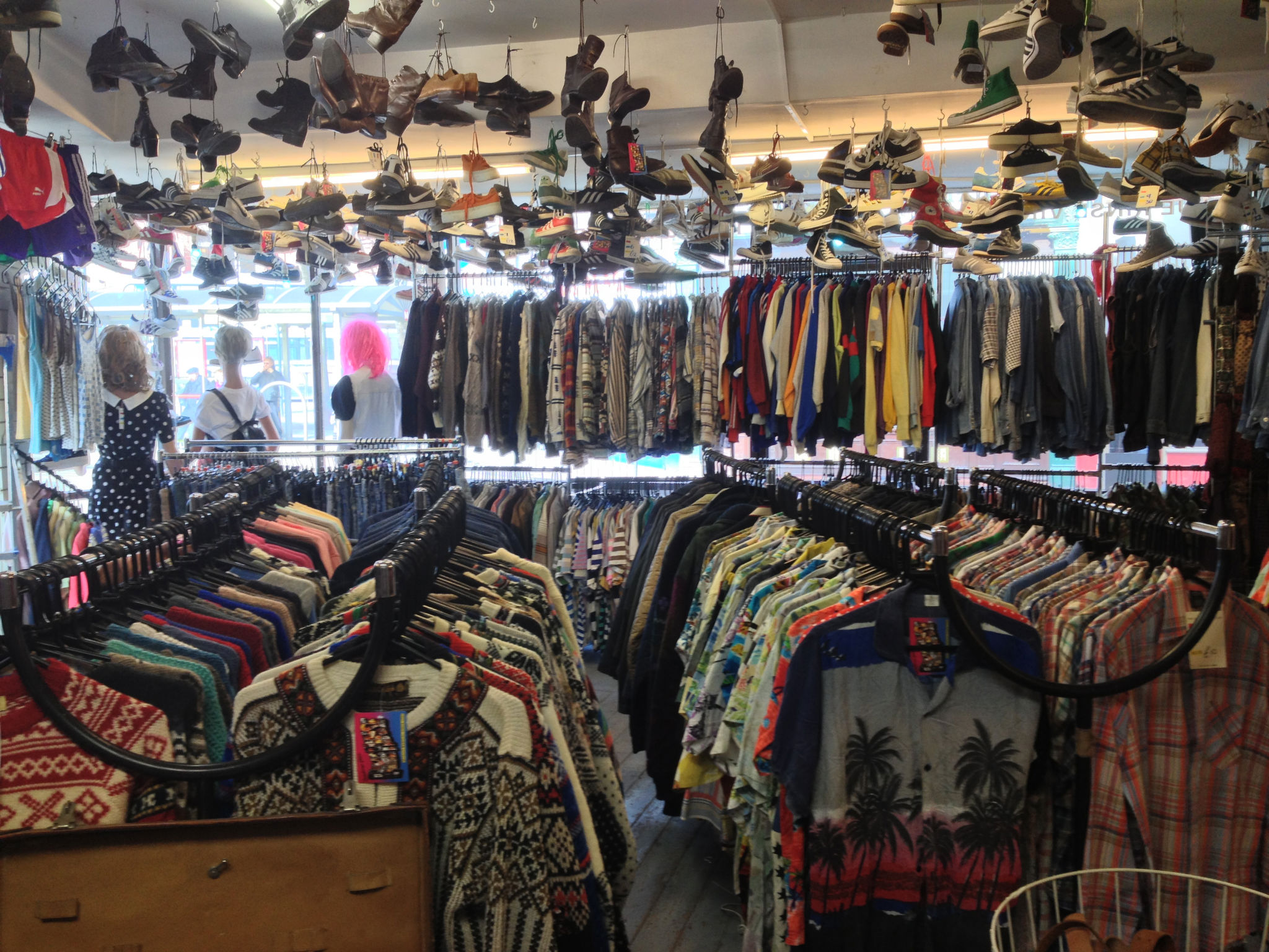good second hand clothes online