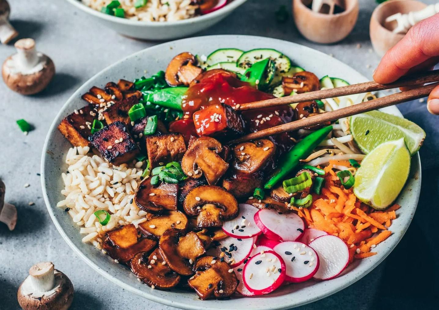 crispy vegan bibimbap