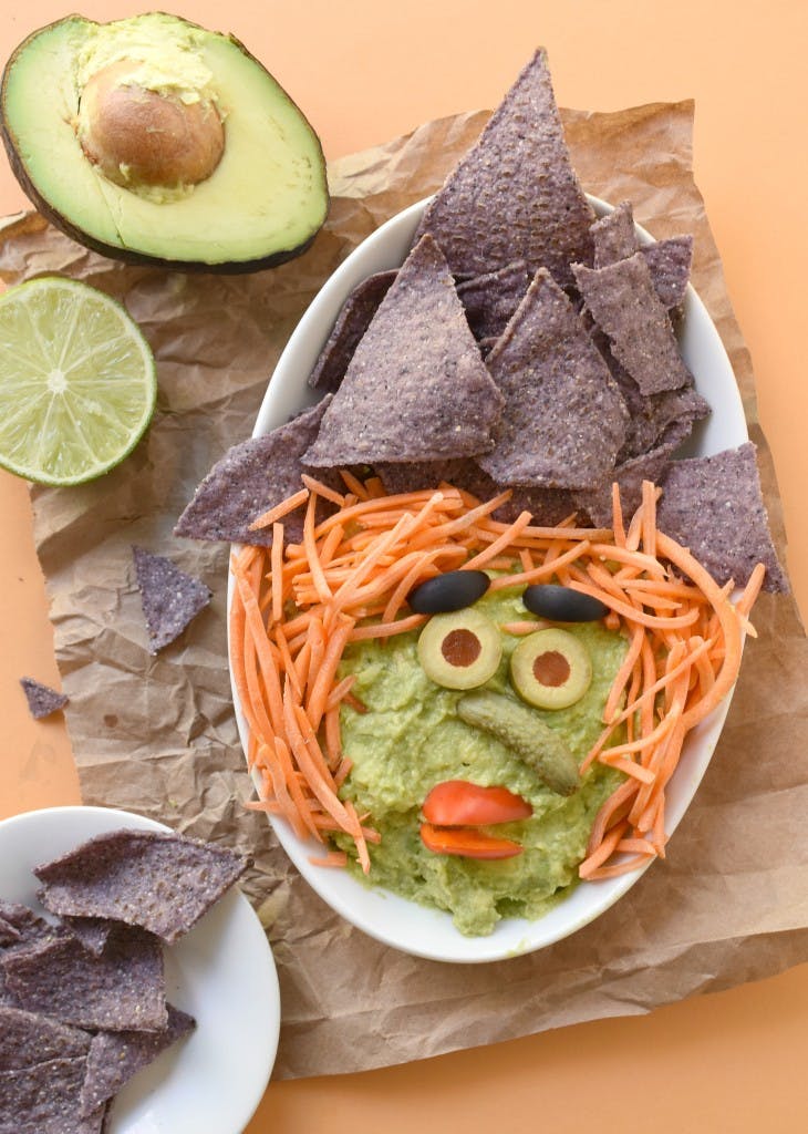 witch face guacamole dipping plate