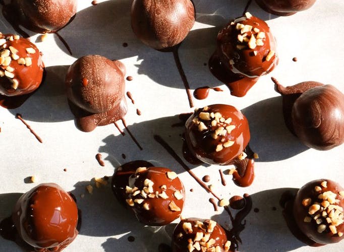 chocolate and tahini truffles