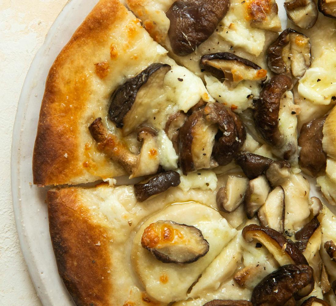 mushroom pizza