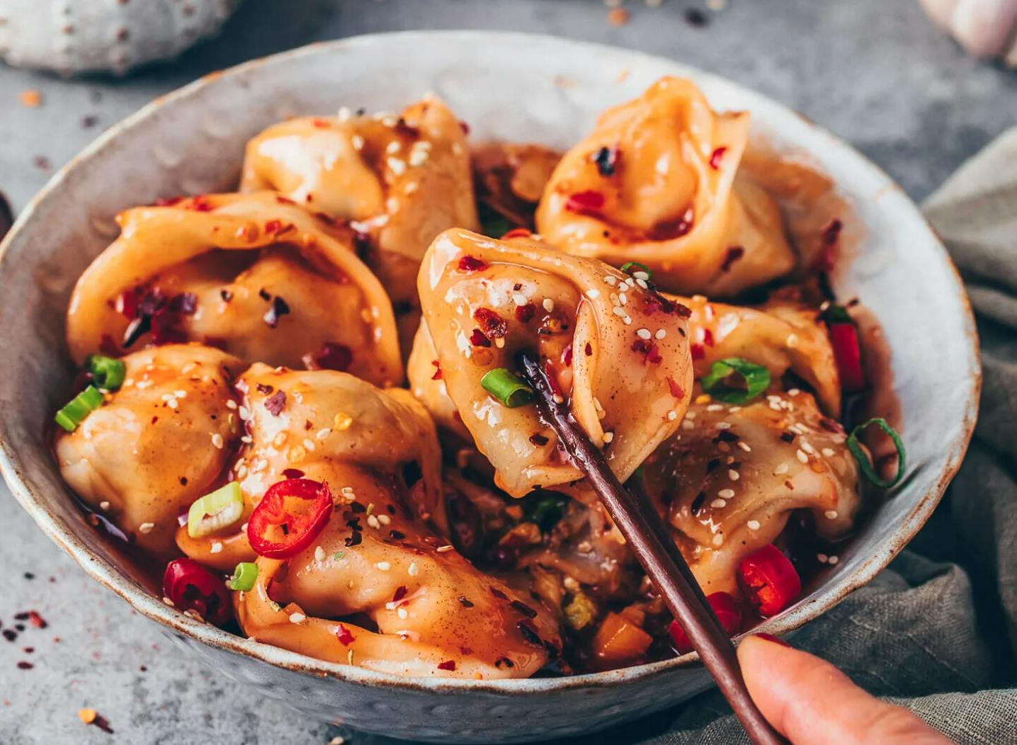 spicy wontons 