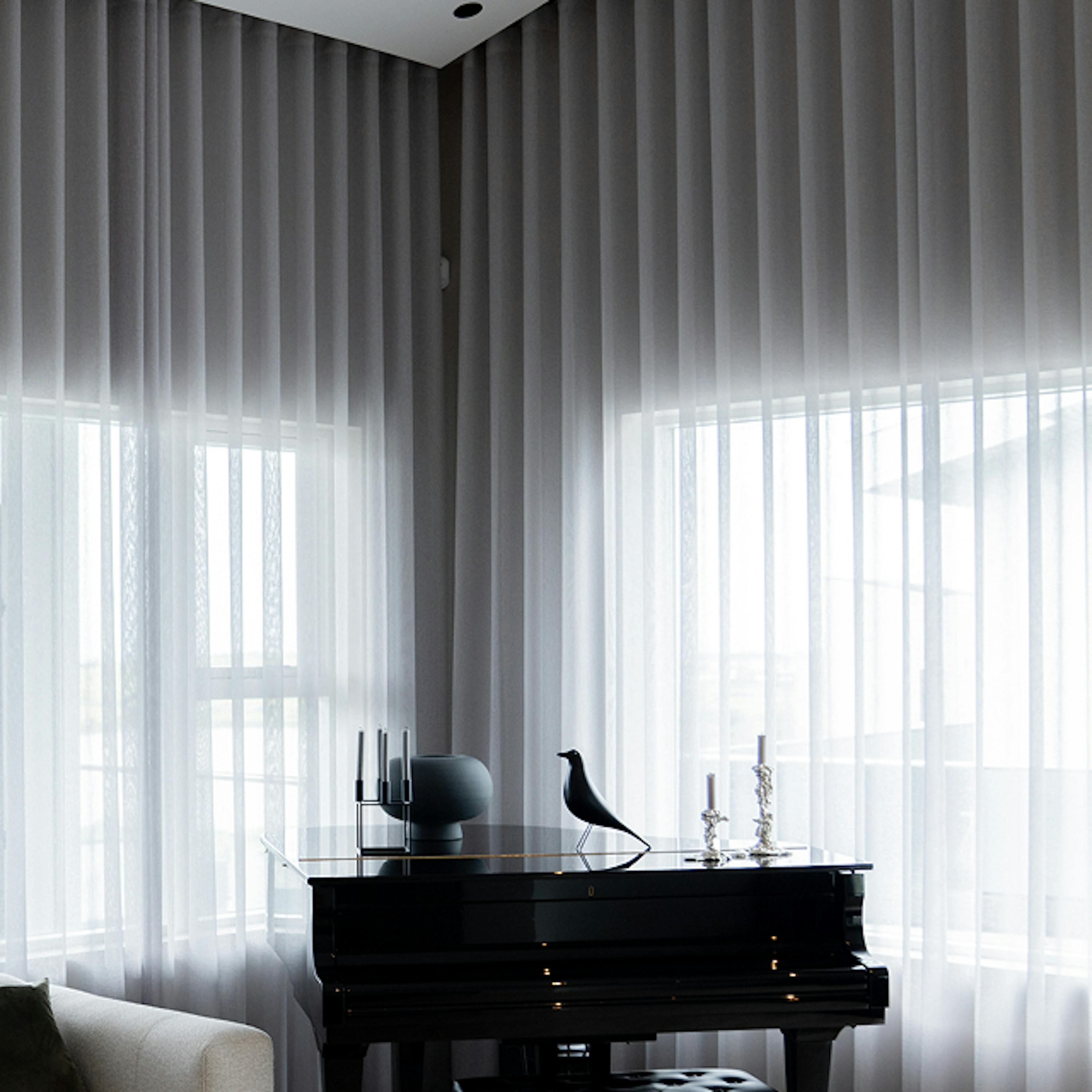 Þunn efni – Ljósgrátt hörlíki