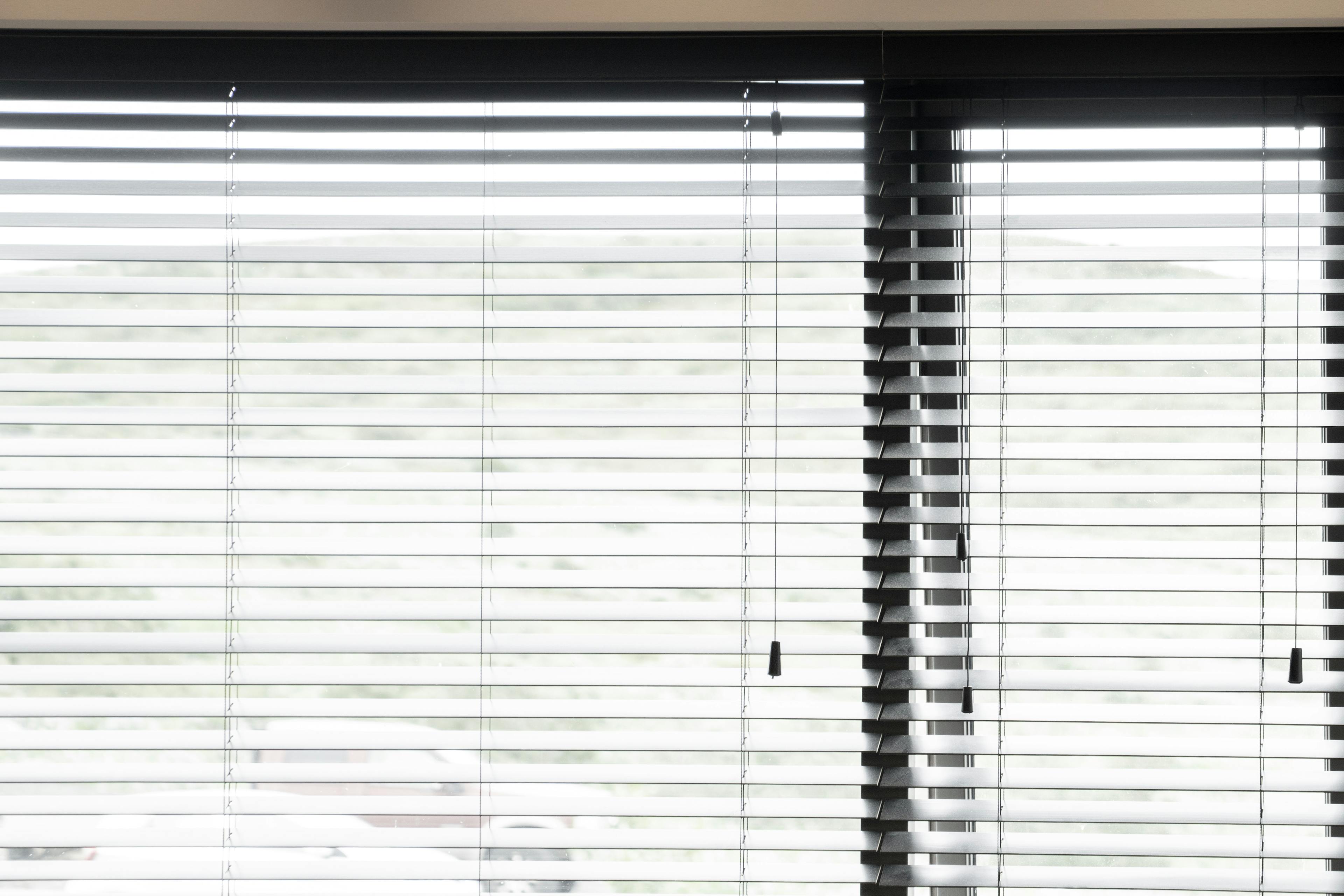 Rimlar – Svartir trérimlar