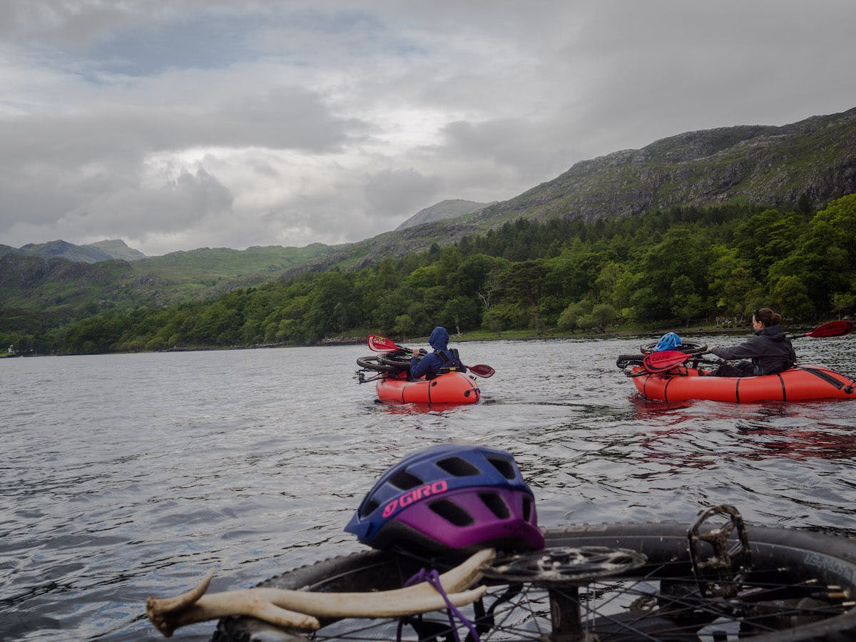 Using Alpacka&apos;s packrafts on Loch Maree in the storm.