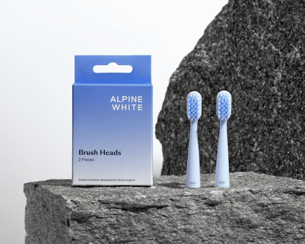 Têtes de brosse à dents soniques, poils antibactériens, têtes de brosse de remplacement, têtes de brosse à dents souples, élimination efficace de la plaque dentaire, nettoyage en douceur des dents, soin des gencives, hygiène bucco-dentaire, remplacement des têtes de brosse à dents, brosses à dents à technologie sonique.