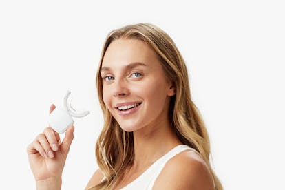 alpine white, dentalhygiene, gesunde zähne, whitening strips sensitive, bleaching, alpine white studio, whitening kit