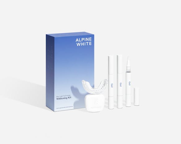 alpine white, dentalhygiene, gesunde zähne, whitening strips sensitive, bleaching, alpine white studio, whitening kit