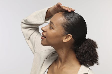 alpine white, saúde bucal, clareamento dental, higiene bucal, mau hálito, placa bacteriana, pontinho preto, cárie dentária,