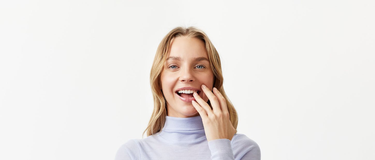 ALPINE WHITE, clareamento dental, saúde bucal, esmalte dentário, fluorose dentária, manchas brancas, manchas nos dentes, creme Dental, clareamento caseiro,