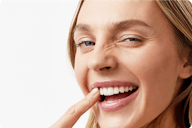 Caneta clareadora vs gel clareador dental: qual clareia melhor em casa