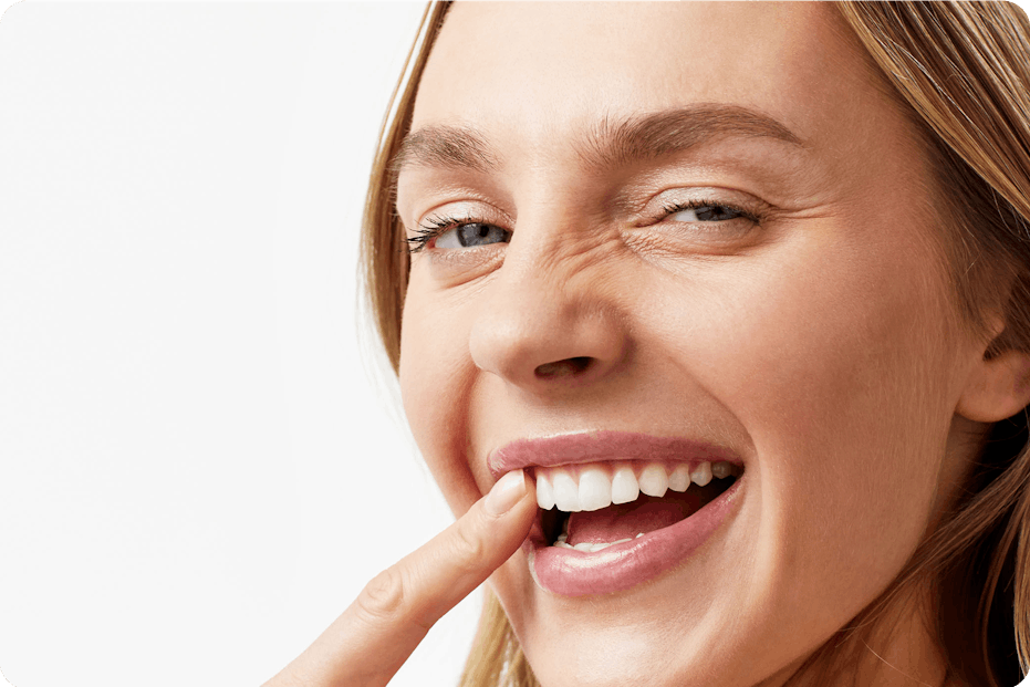 Caneta clareadora vs gel clareador dental: qual clareia melhor em casa