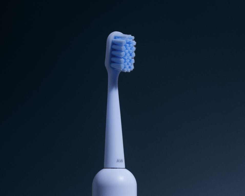 Sonic toothbrush brush heads, antibacterial bristles, replacement brush heads, soft toothbrush heads, effective plaque removal, gentle tooth cleaning, gum care, oral hygiene, toothbrush head replacement, sonic technology toothbrushes