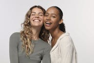 alpine white, gengivas brancas, saude bucal, higiene bucal, placa bacteriana, mau hálito, doenças gengivais, doenças bucais