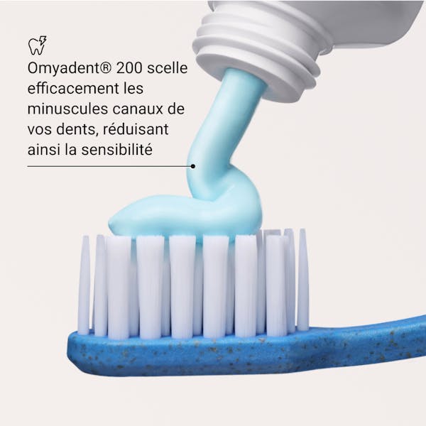 Dentifrice Blanchissant Sensitivity Relief Alpine White, spécialement conçu pour les dents sensibles. Blanchiment doux, soulagement durable de la sensibilité, formule suisse végane sans peroxyde.