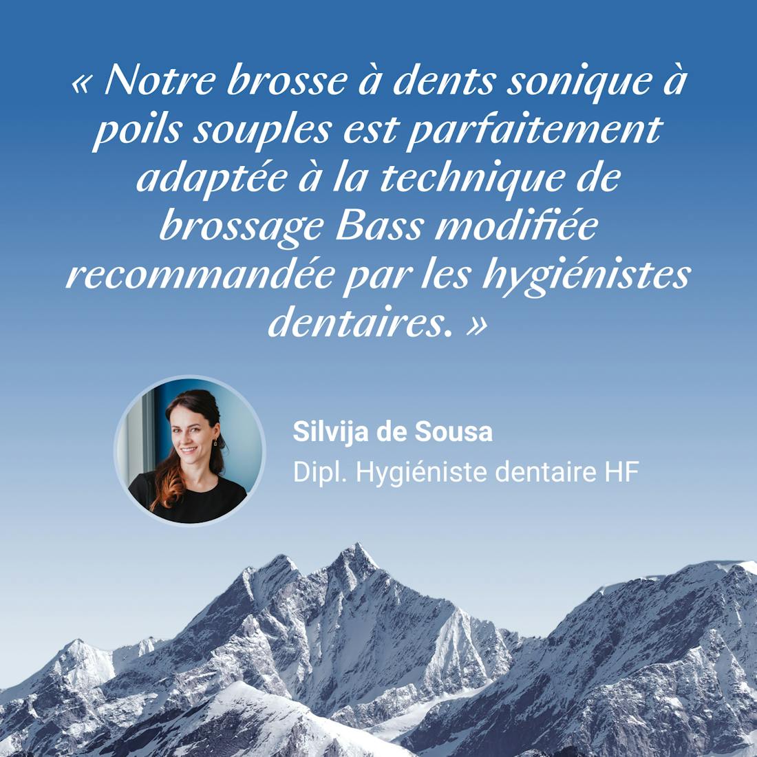 Têtes de brosse Alpine White pour brosse à dents sonique, avec poils souples antibactériens et forme compacte. Assurent un nettoyage efficace, doux pour vos dents et gencives. Développées en Suisse.