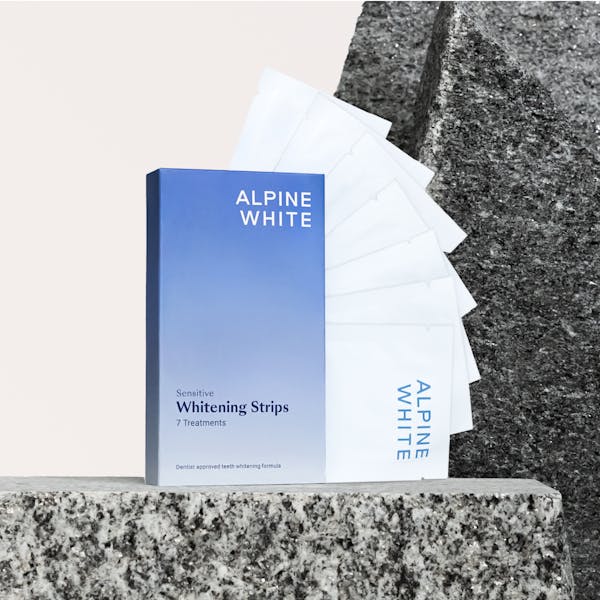 alpine white, dentalhygiene, gesunde zähne, whitening strips sensitive, bleaching, alpine white studio