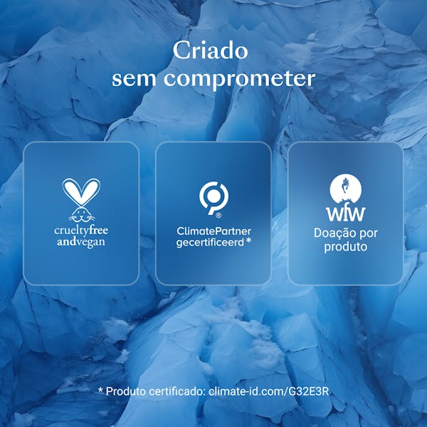 Escova Dental sustentável ALPINE WHITE com cerdas extra macias e cabo ergonômico feito parcialmente com palha de trigo. Ideal para gengivas sensíveis, proporcionando uma limpeza suave, eficaz e ecológica.