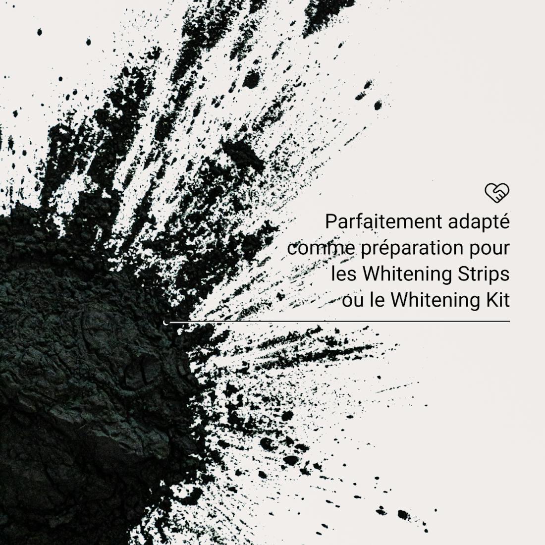 Poudre au charbon actif Alpine White, blanchiment naturel pour des dents plus blanches et une haleine fraîche. Élimine efficacement taches, plaque et tartre grâce à une formule suisse vegan, sans peroxyde.