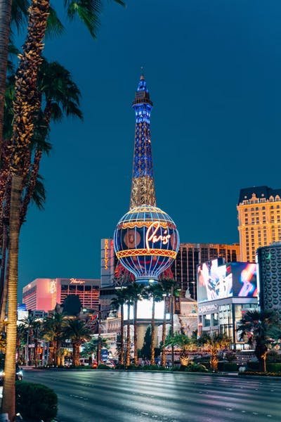 Las Vegas boulevard at night