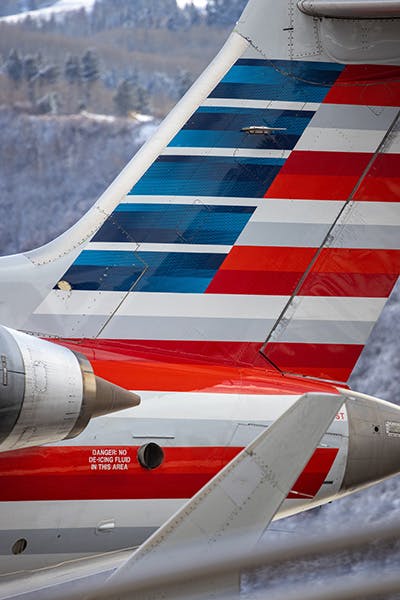 Picture of the tail of an American Airlines aircraft