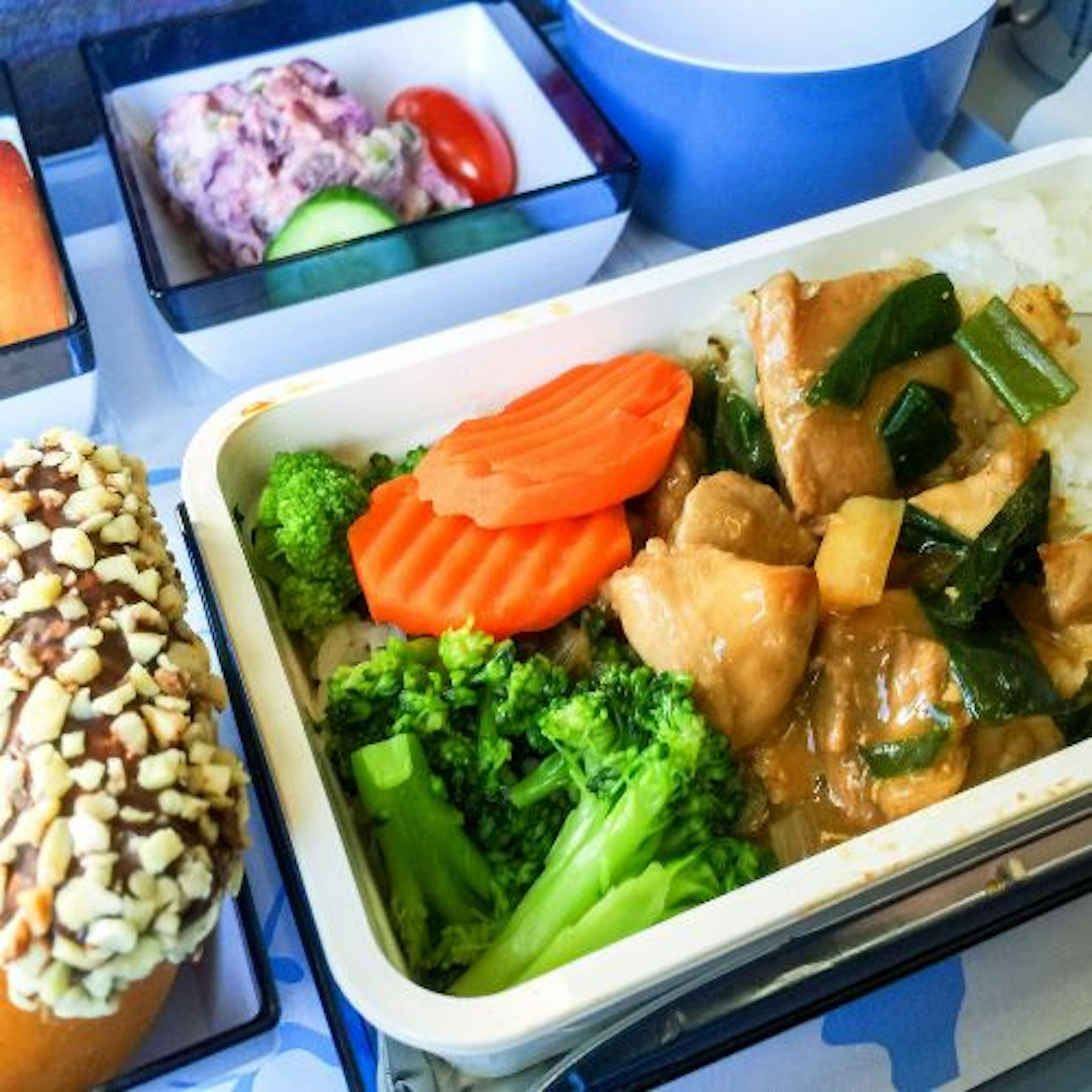A Guide to Kosher Airline Food How to Book Kosher Airline Meals