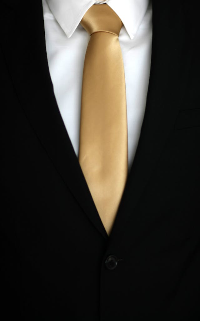 How to fly with a Suit