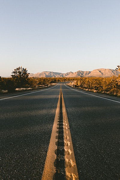Picture of long road in the USA