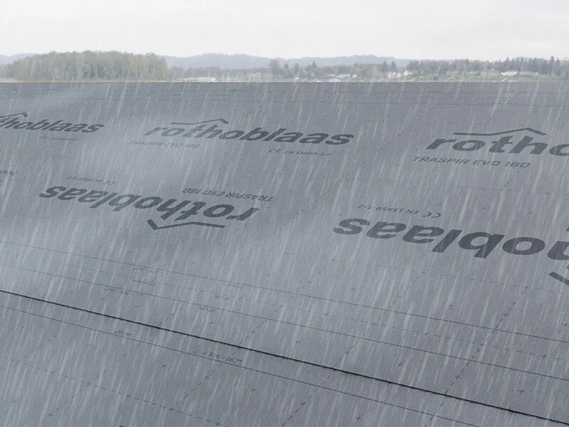 Þakdúkur með lími 75m² 1,5x50m