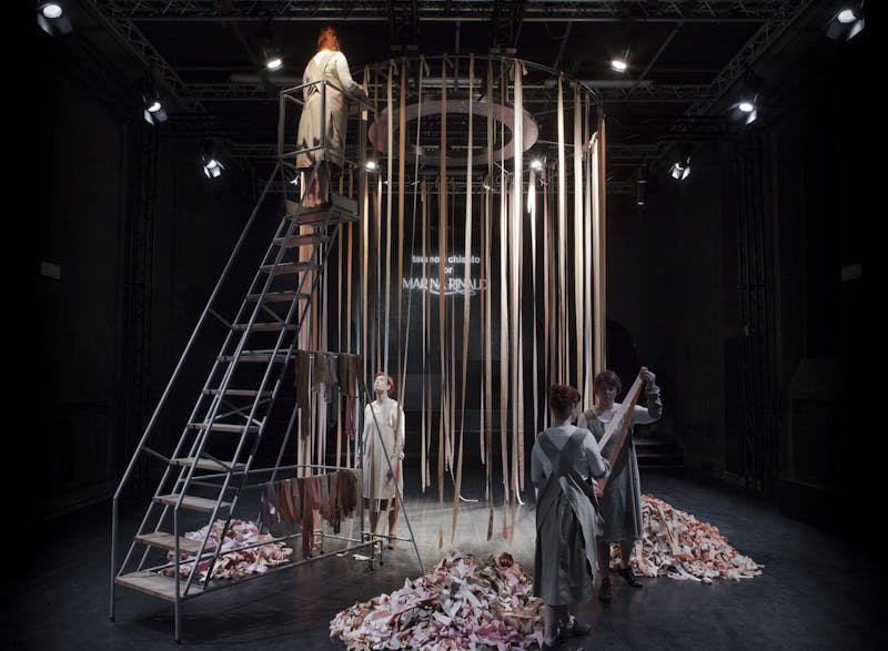 Claudia Losi – What My Shape Says