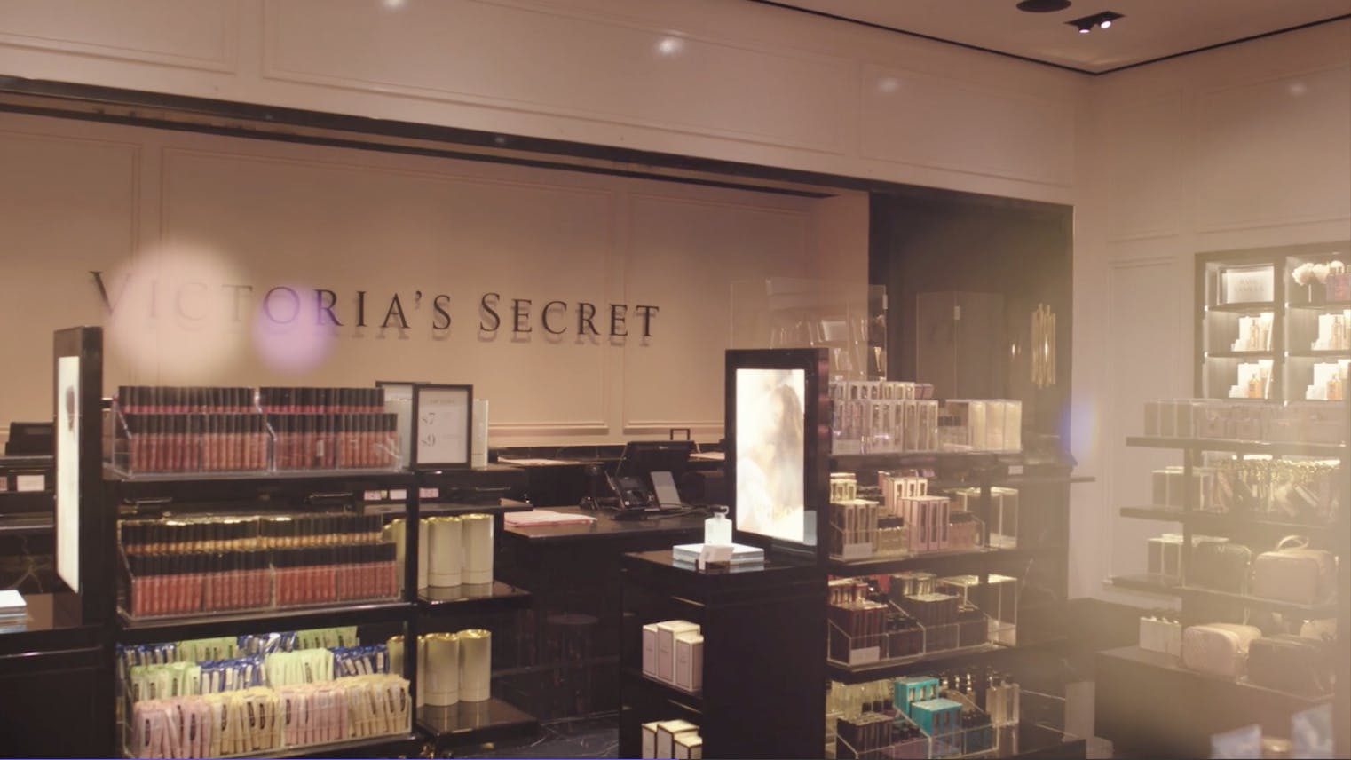 Victoria's Secret shop