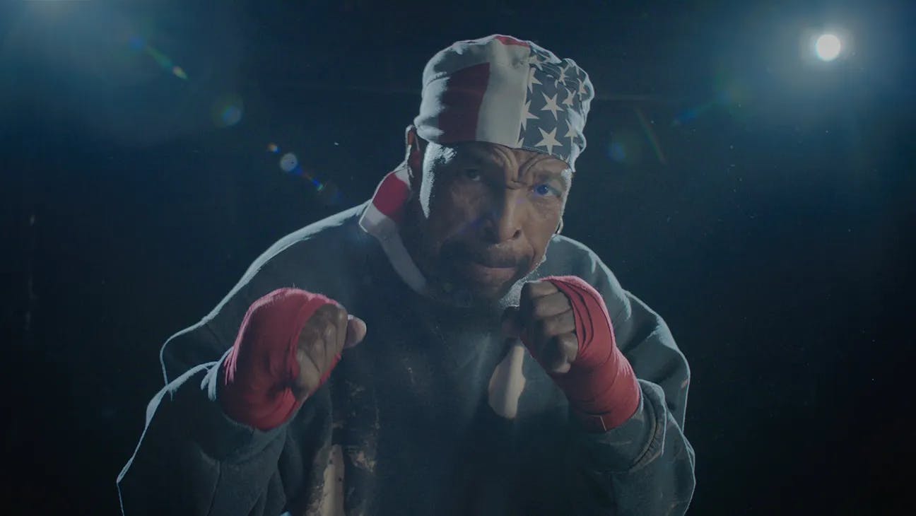 Mr.T H