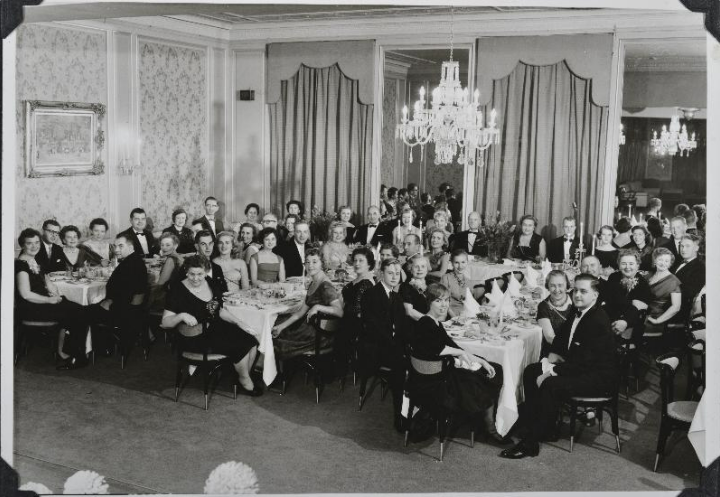 Korporatsioon Amicitia New Yorki koondis. 35 aasta juubeli ball aastal 1959