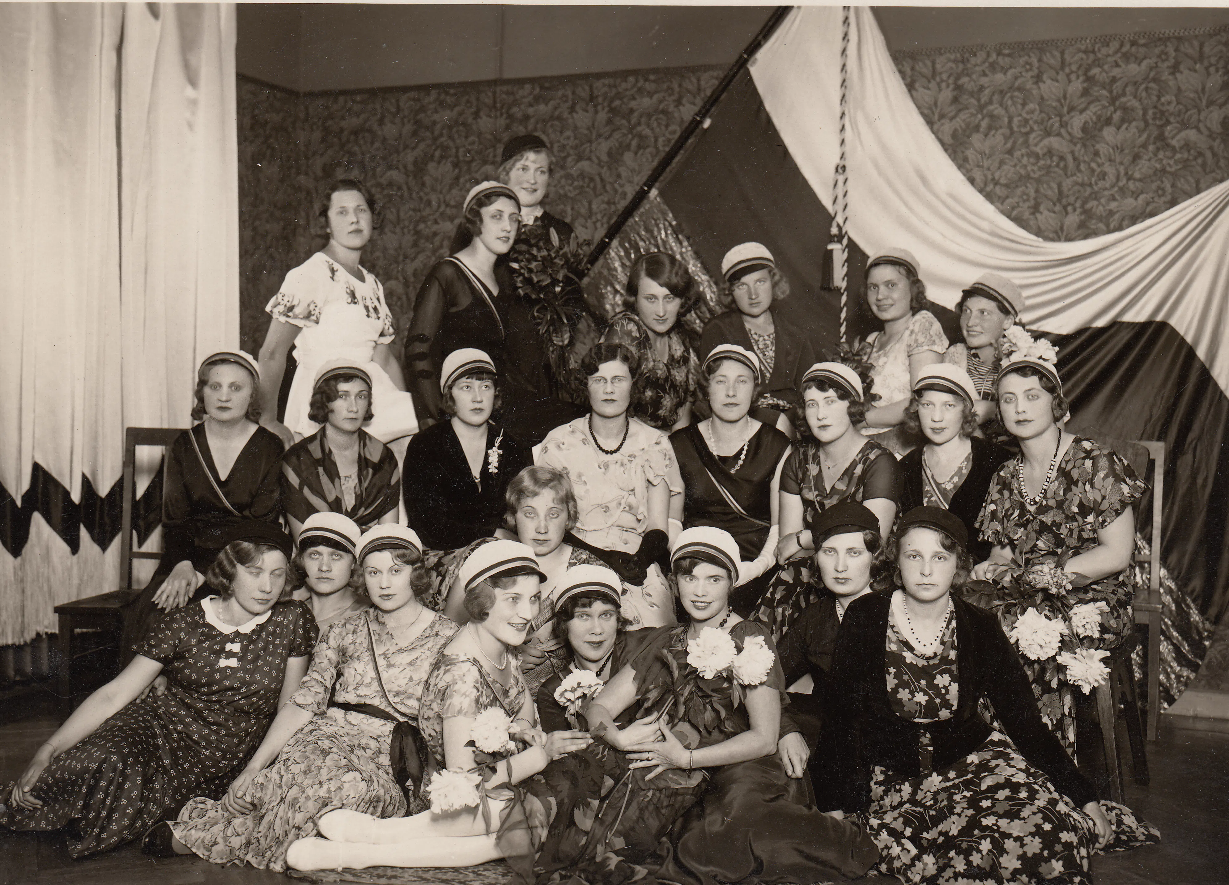 Amicitia liikmed Tartu Ülikooli 300.a juubelil 2.07.1932
