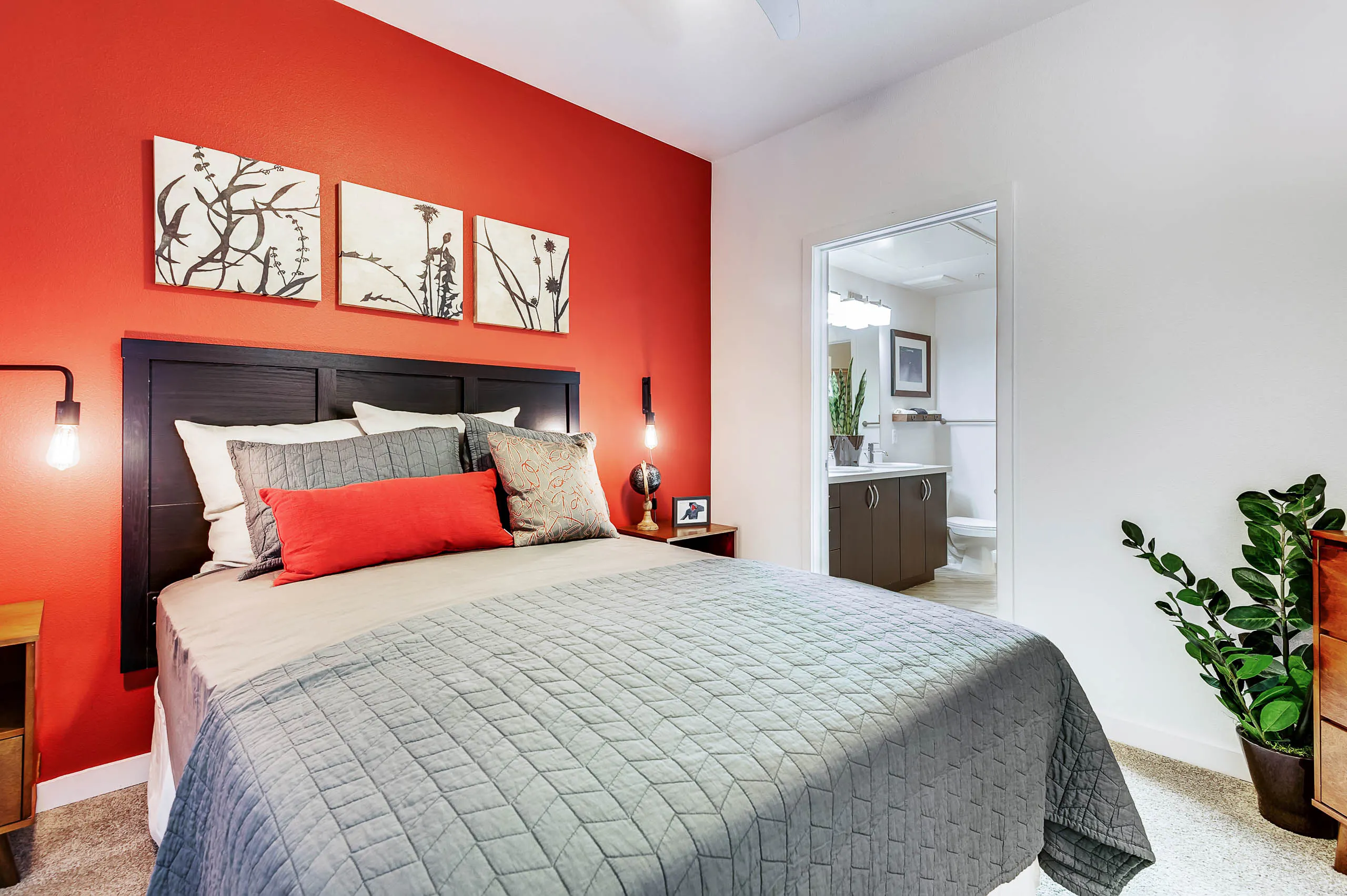 AMLI Cherry Creek apartment bedroom interior - Glendale, CO