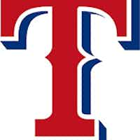 https://images.prismic.io/amli-website%2F65bbeccb-f715-4324-8168-41866f94c143_dallas_perks-texas+rangers.jpg?auto=compress,format&rect=0,12,175,175&w=200&h=200