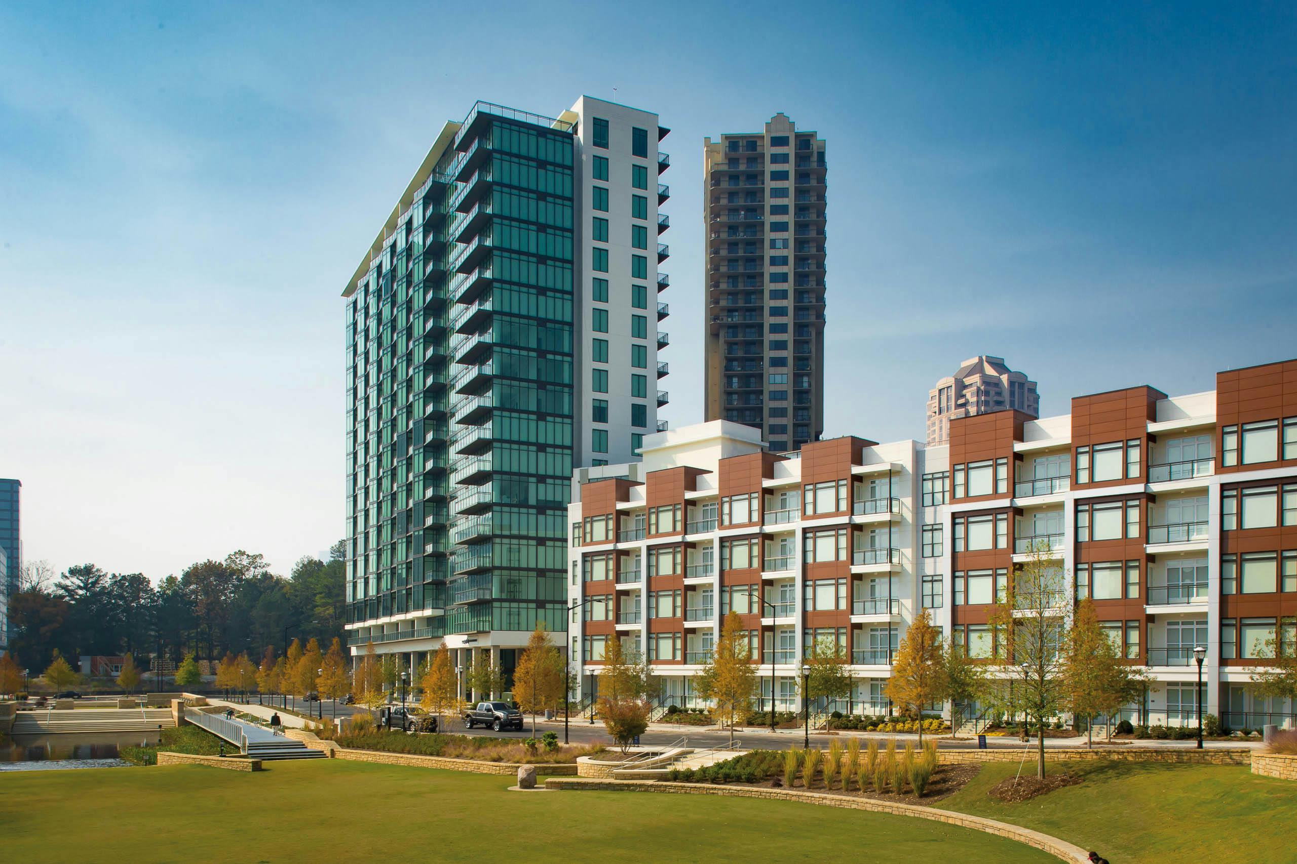 High Rise Buckhead Apartments | AMLI 3464